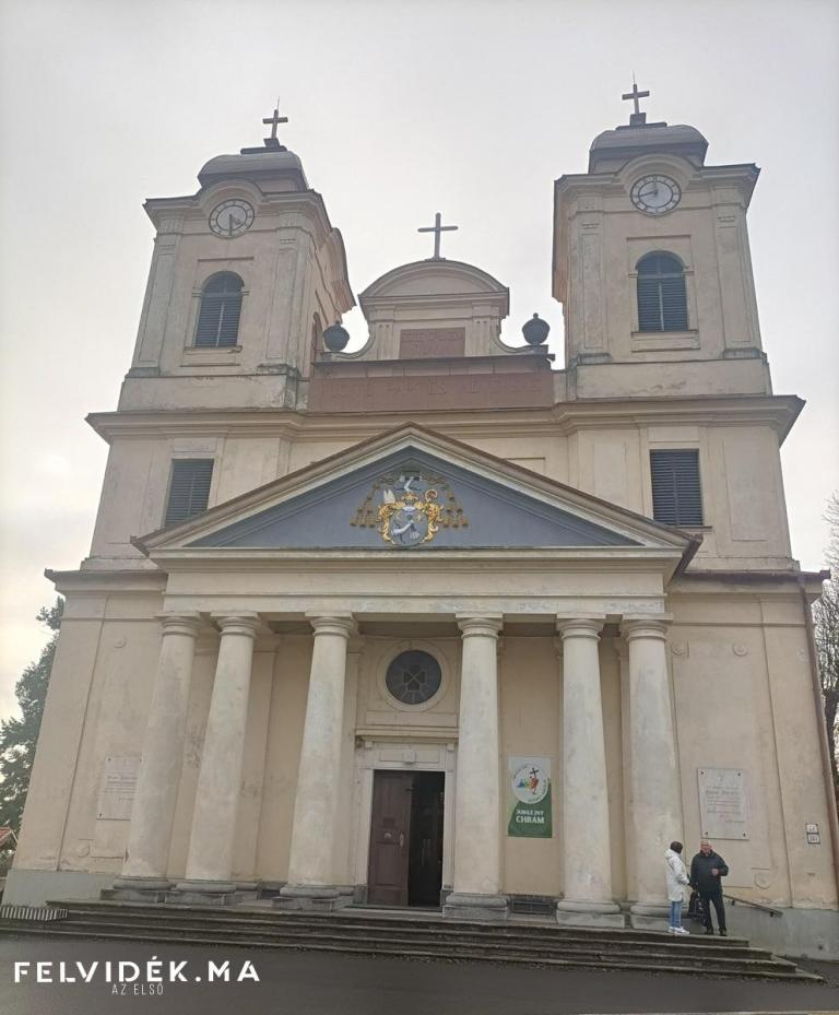 A garamszentkereszti jubileumi templom (Fotó: Via Mariae Pt.)