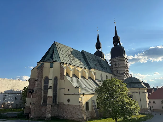 A nagyszombati Szent Miklós-bazilika (Fotó: Wikipédia)