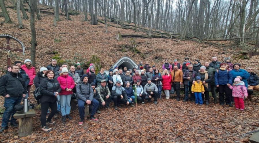 Zarándoklat Gyertyaszentelő Boldogasszony napján (Fotó: Mária Út Felvidéken) Zarándoklat Gyertyaszentelő Boldogasszony napján (Fotó: Mária Út Felvidéken)