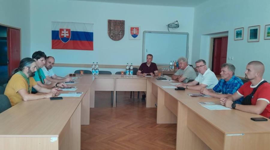 Munkaértekezlet Szőgyénben (Fotó: Berényi Kornélia/Felvidék.ma)